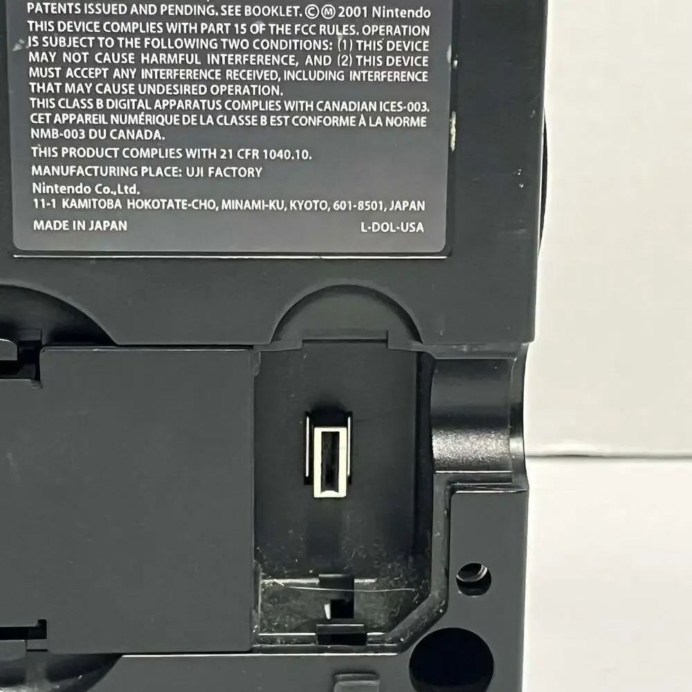 Nintendo GameCube DOL-001 Black Console Turn on Won’t Read Discs